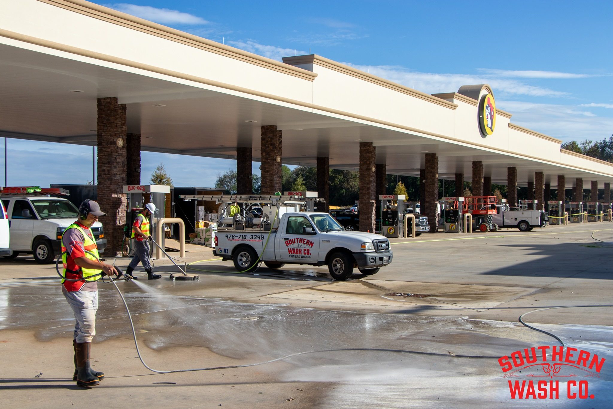 Commercial pressure washing Macon GA