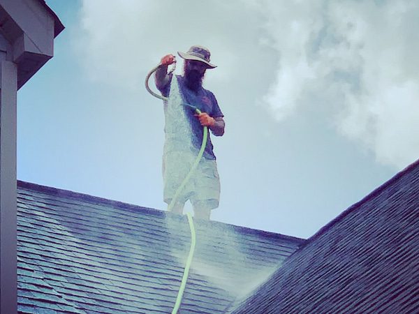 Roof cleaning Macon GA