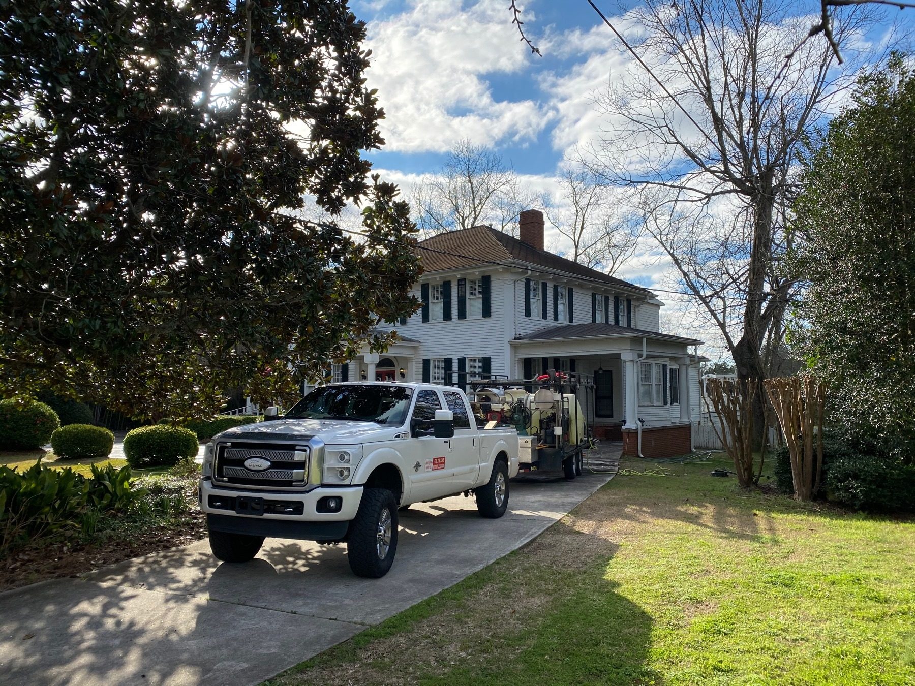 Pressure washing truck Macon GA